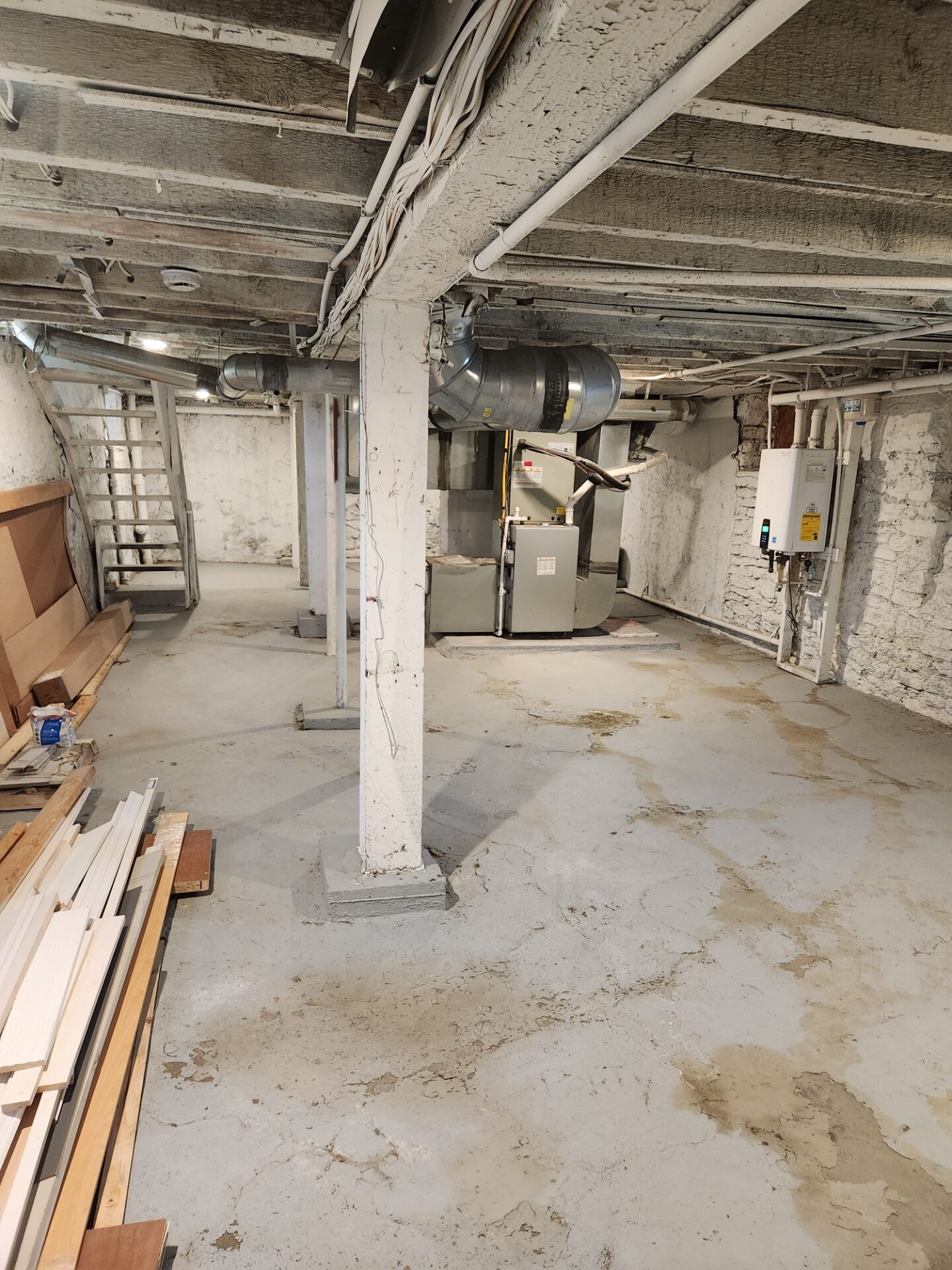 2462 basement